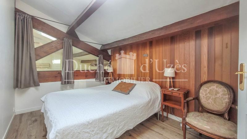 Maison - 160 m² - 8 pièces