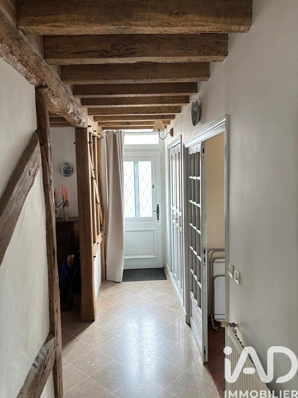 Maison - 231 m² - 8 pièces