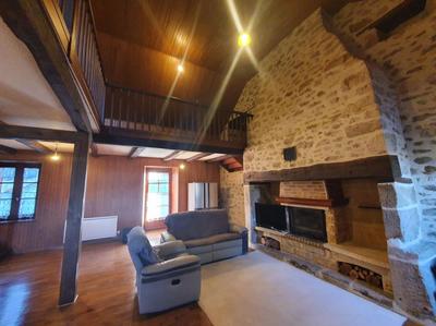 Maison - 105 m² - 4 pièces