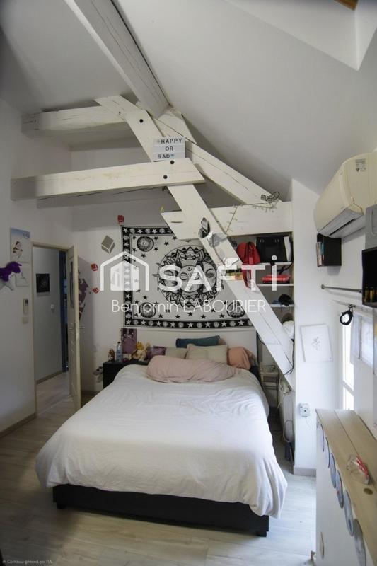 Maison - 140 m² - 5 pièces