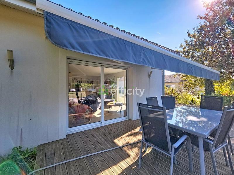 Maison - 105 m² - 5 pièces