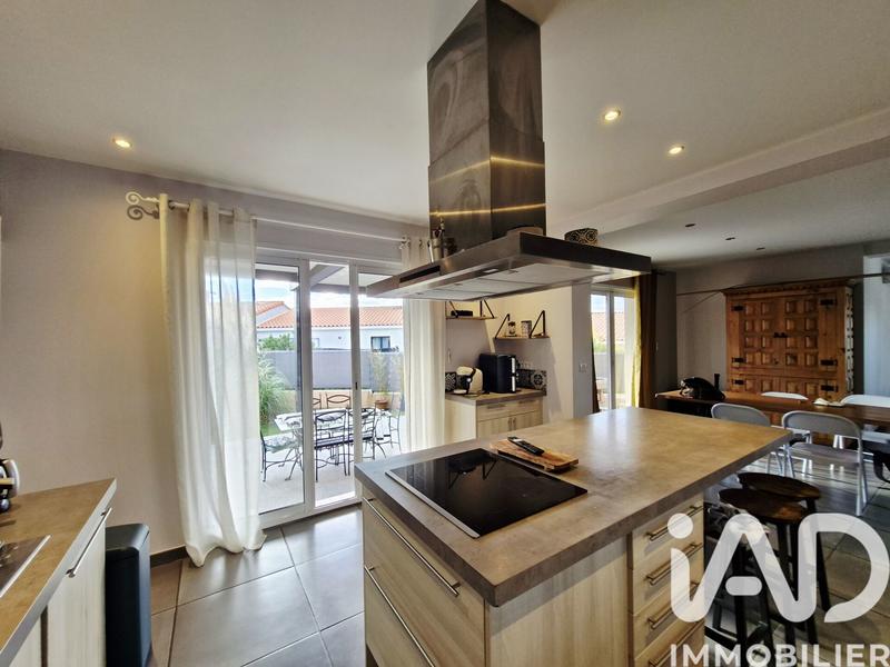 Maison - 174 m² - 8 pièces