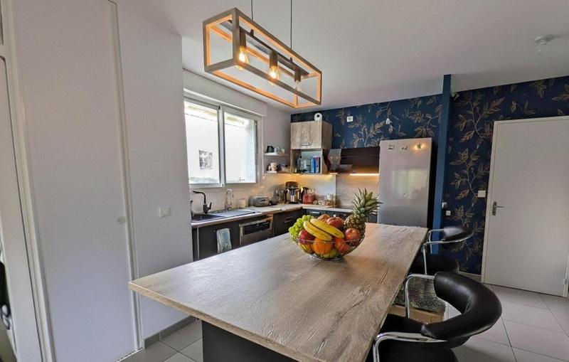 Maison - 88 m² - 4 pièces