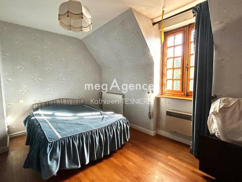 Maison - 200 m² - 7 pièces