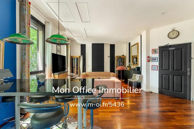 Appartement - 83 m² - 3 pièces