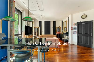 Appartement - 83 m² - 3 pièces