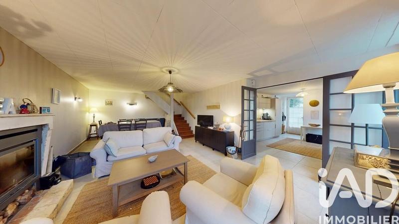 Maison - 88 m² - 3 pièces