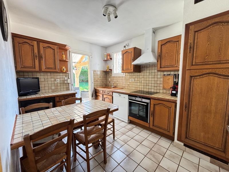 Maison - 92 m² - 4 pièces