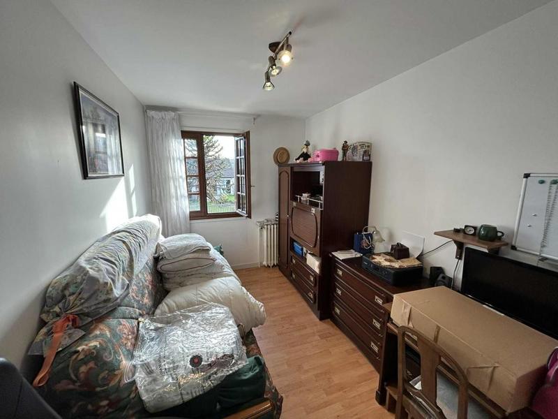 Maison - 93 m² - 5 pièces