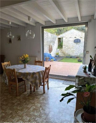 Maison - 162 m² - 6 pièces