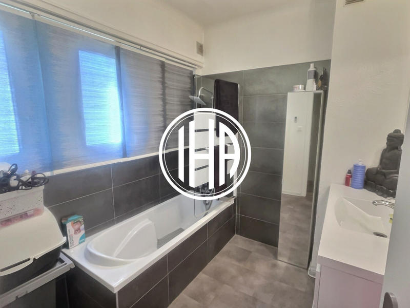 Maison - 155 m² - 5 pièces