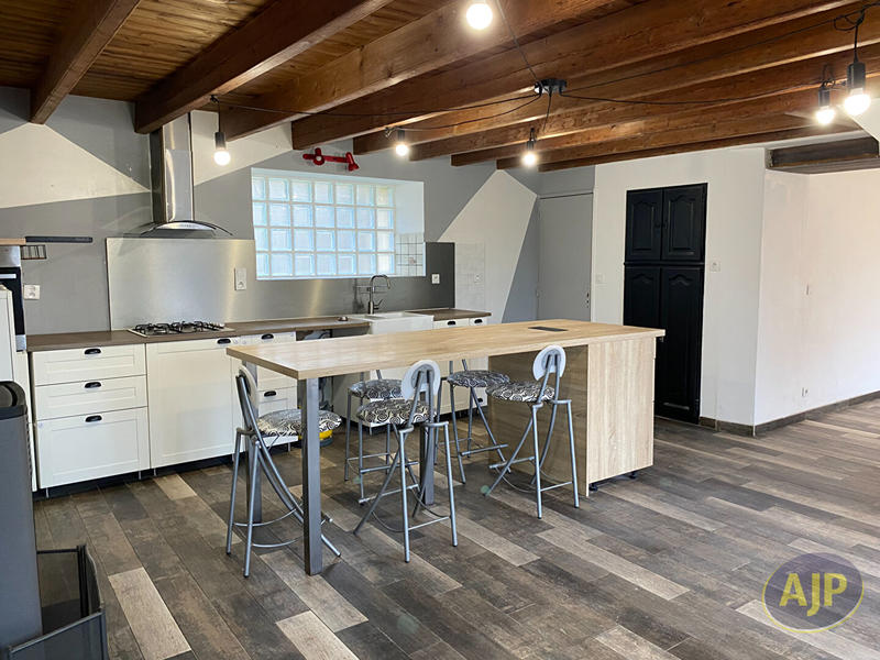 Maison - 107 m² - 4 pièces