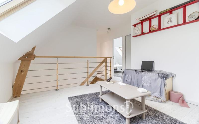 Maison - 95 m² - 5 pièces