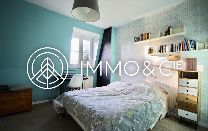 Maison - 192 m² - 6 pièces