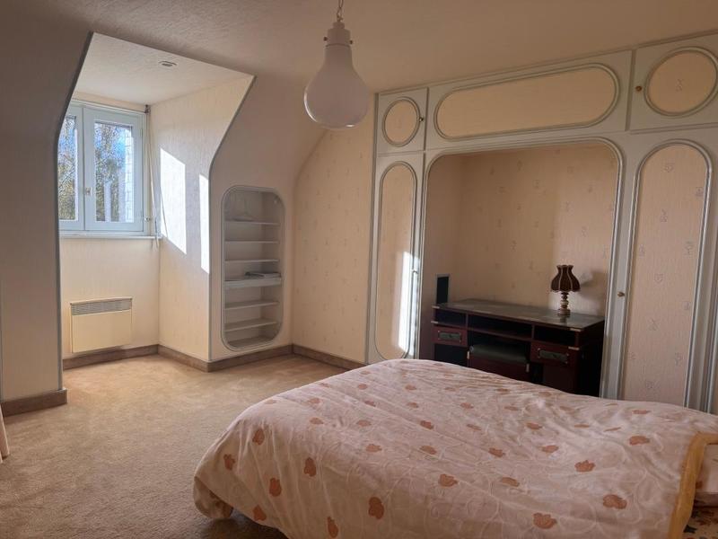 Maison - 167 m² - 5 pièces