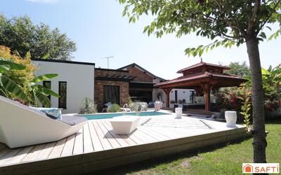 Maison - 171 m² - 5 pièces