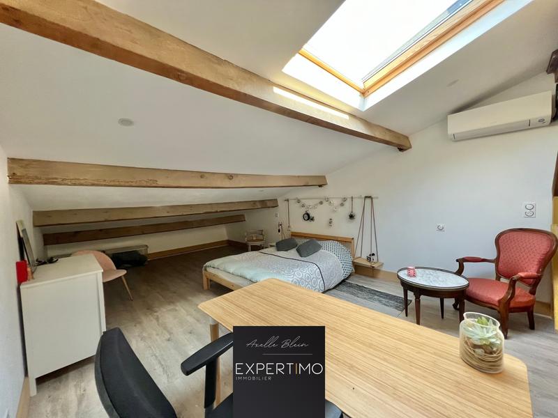 Appartement - 147 m² - 6 pièces