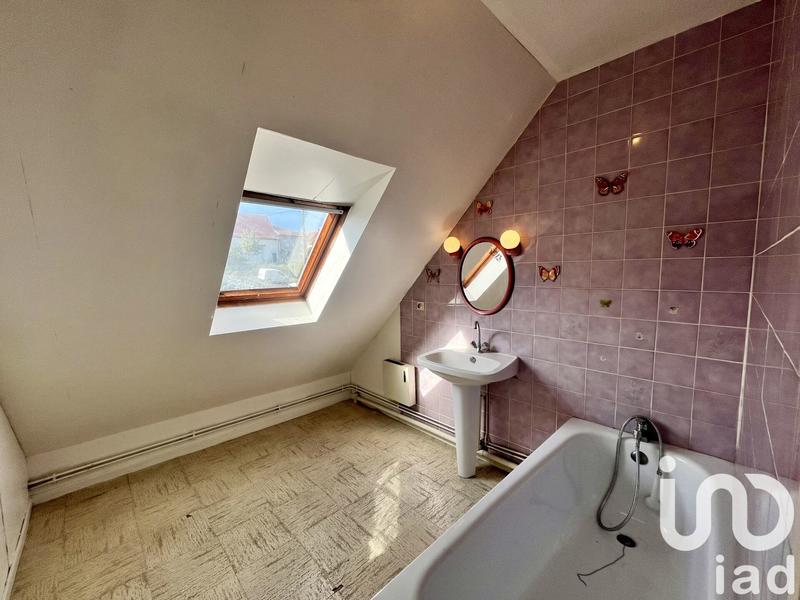 Maison - 252 m² - 7 pièces