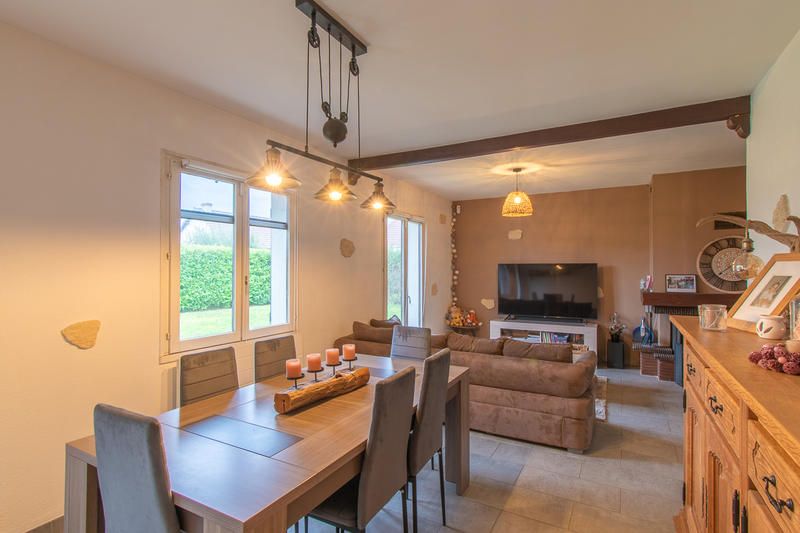 Maison - 138 m² - 5 pièces