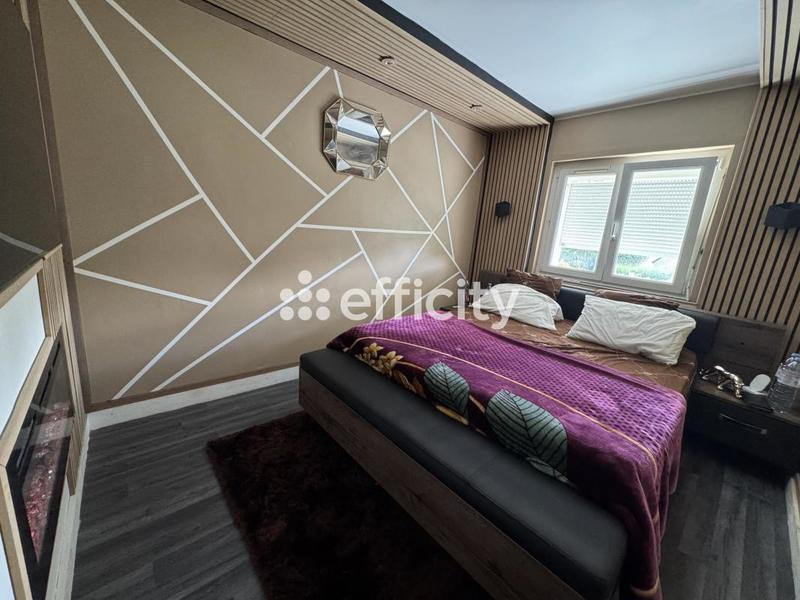 Maison - 103 m² - 5 pièces