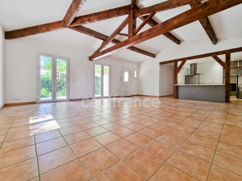 Maison - 156 m² - 7 pièces