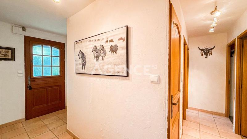 Maison - 104 m² - 4 pièces