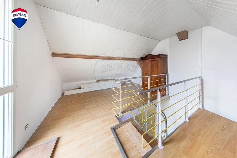 Immeuble - 225 m² - 8 pièces