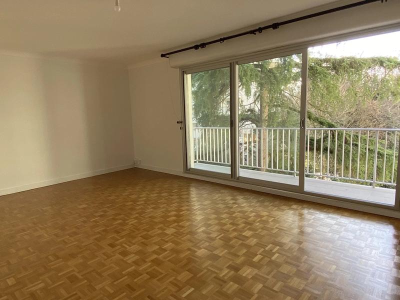 Appartement - 98 m² - 3 pièces