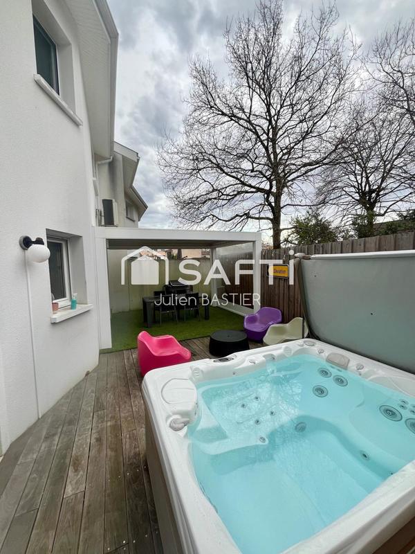 Maison - 125 m² - 6 pièces