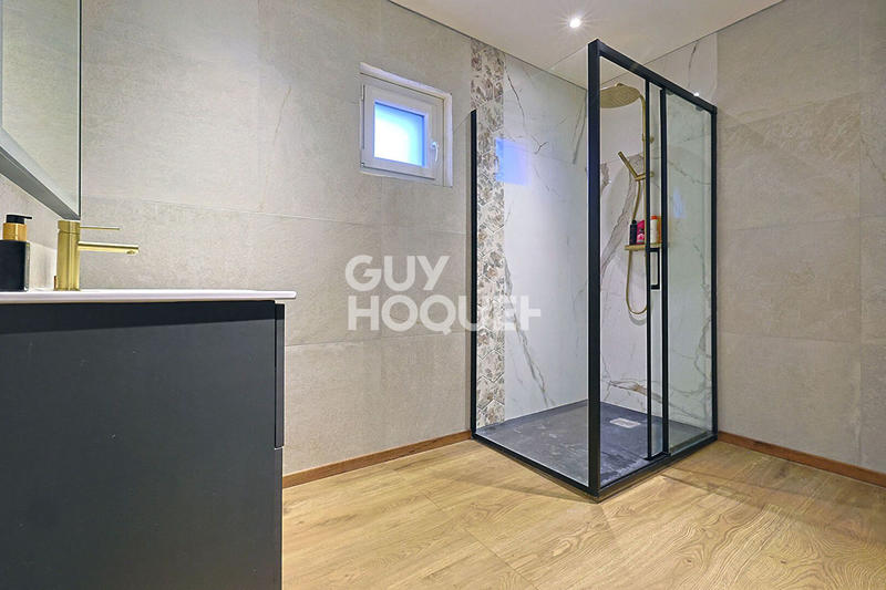 Maison - 110 m² - 4 pièces