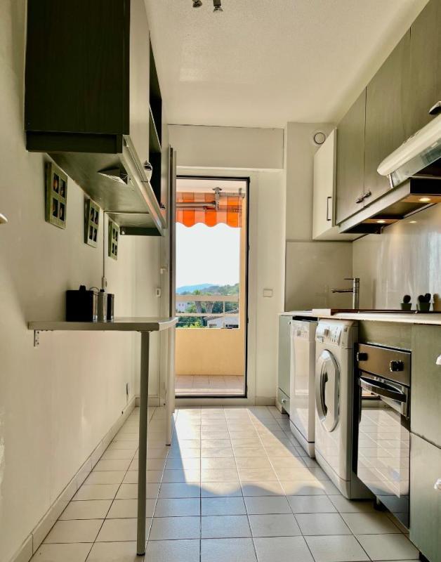 Appartement - 56 m² - 2 pièces