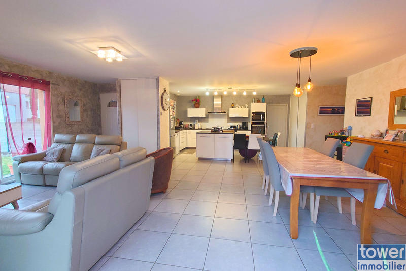 Maison - 113 m² - 4 pièces