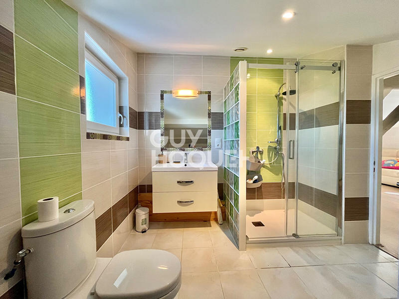 Maison - 130 m² - 6 pièces