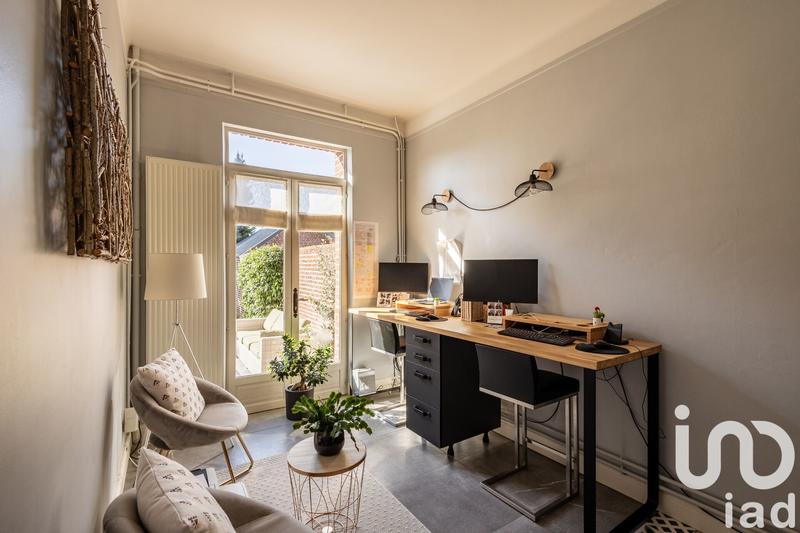 Maison - 260 m² - 9 pièces