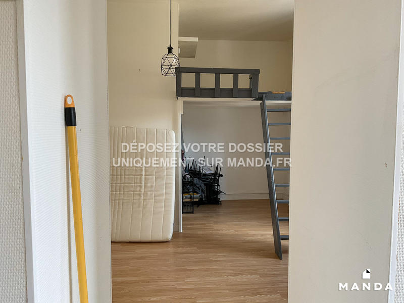 Studio - 24 m² - 1 pièce