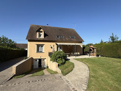 Maison - 158 m² - 5 pièces