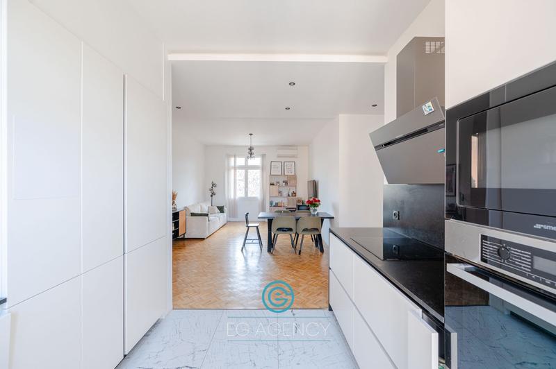 Appartement - 82 m² - 4 pièces