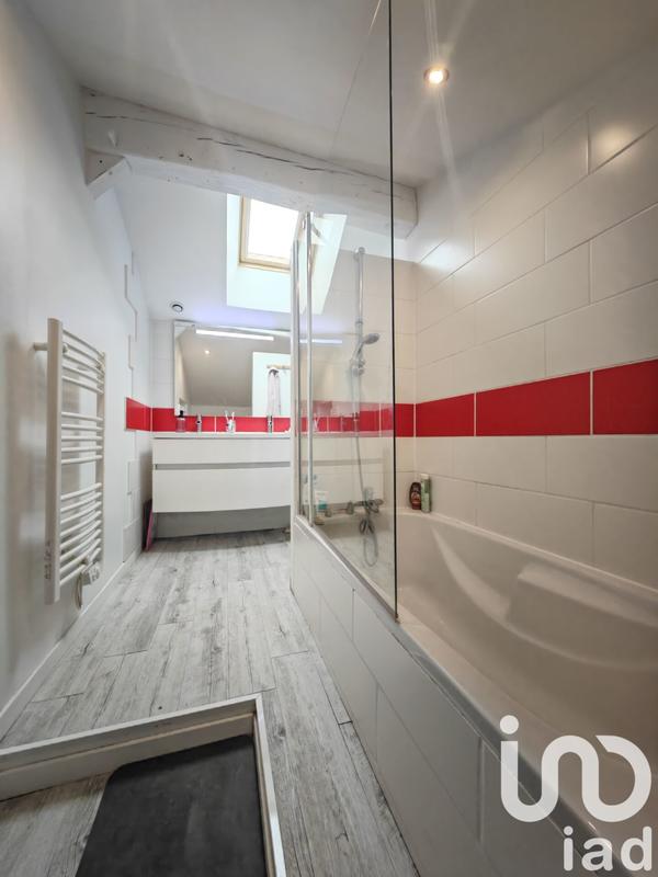 Maison - 162 m² - 6 pièces