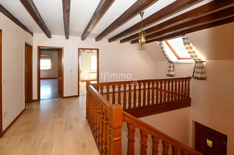 Maison - 194 m² - 8 pièces