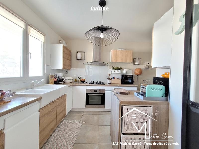 Maison - 97 m² - 4 pièces