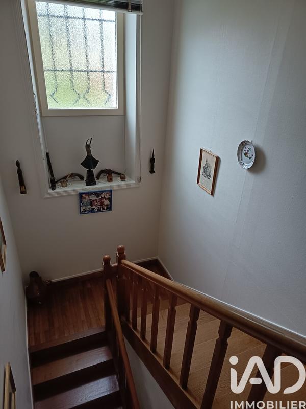 Maison - 190 m² - 8 pièces