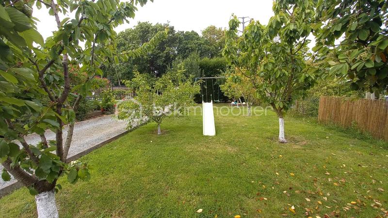 Maison - 96 m² - 4 pièces