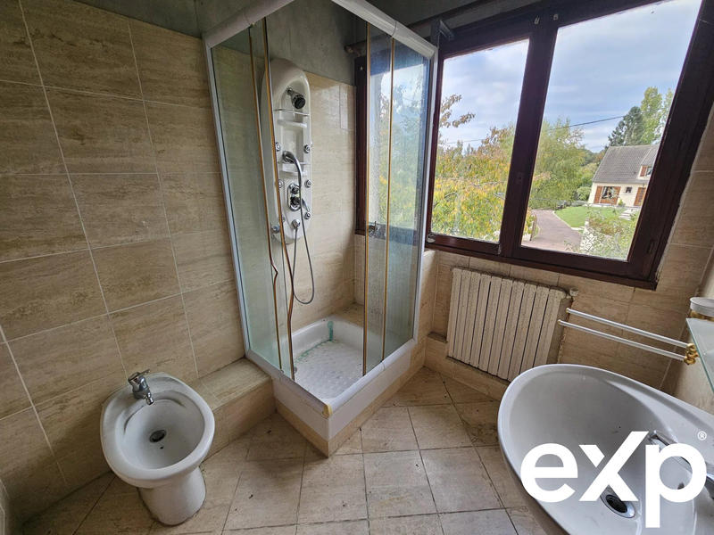 Maison - 165 m² - 8 pièces