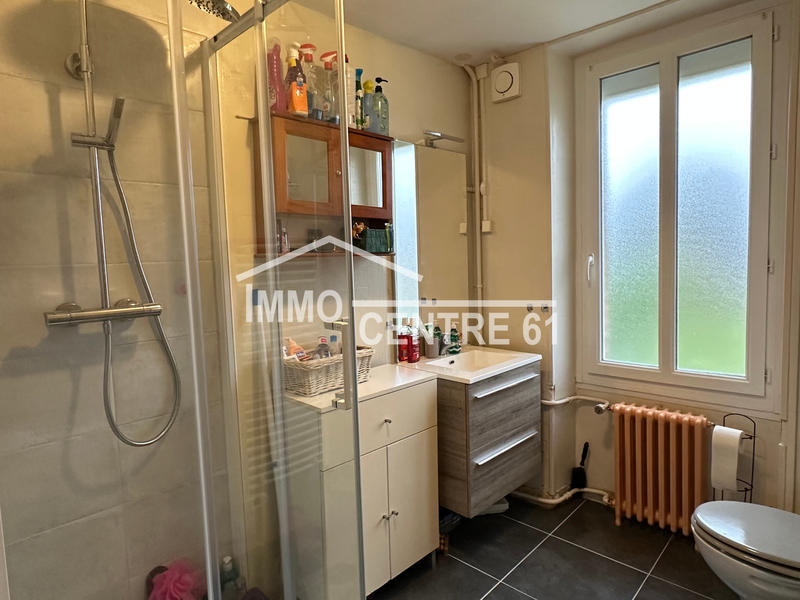 Maison - 185 m² - 6 pièces