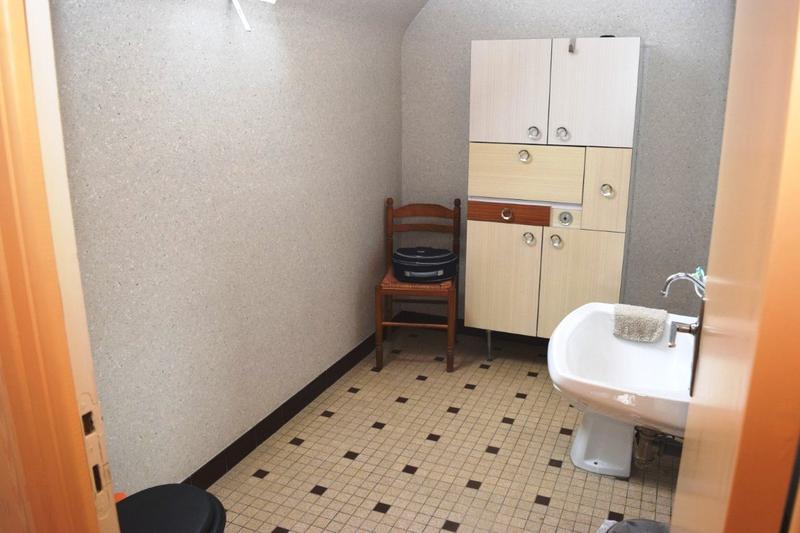 Maison - 111 m² - 6 pièces