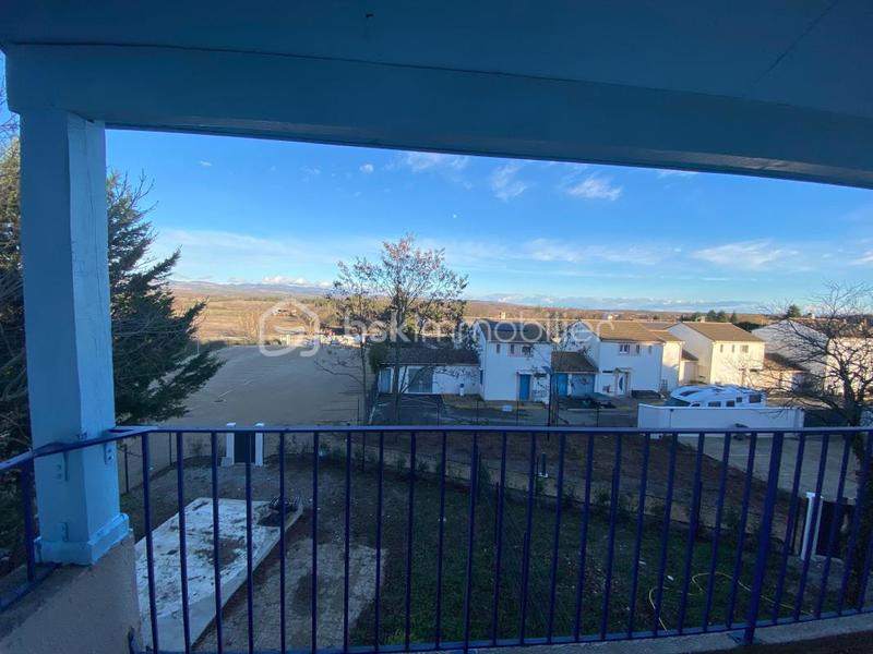 Appartement - 77 m² - 2 pièces