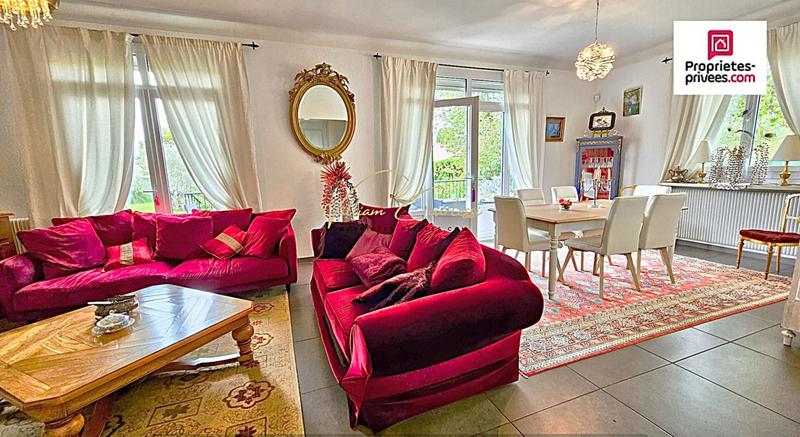 Maison - 145 m² - 6 pièces