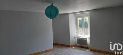 Maison - 99 m² - 5 pièces