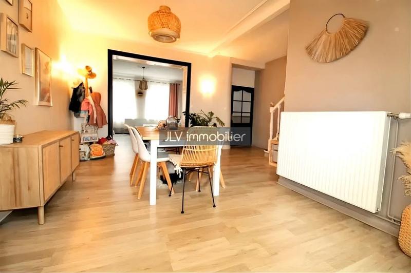 Maison bourgeoise - 170 m² - 6 pièces