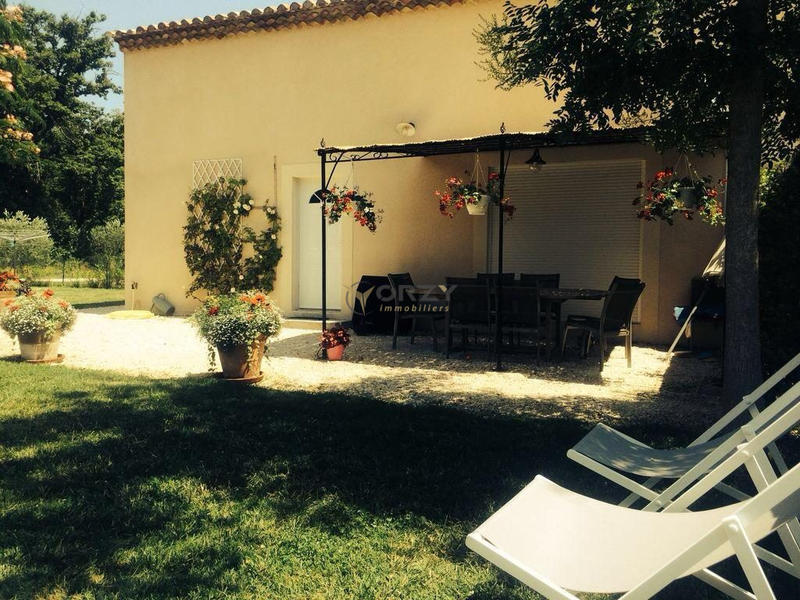 Maison - 492 m² - 12 pièces